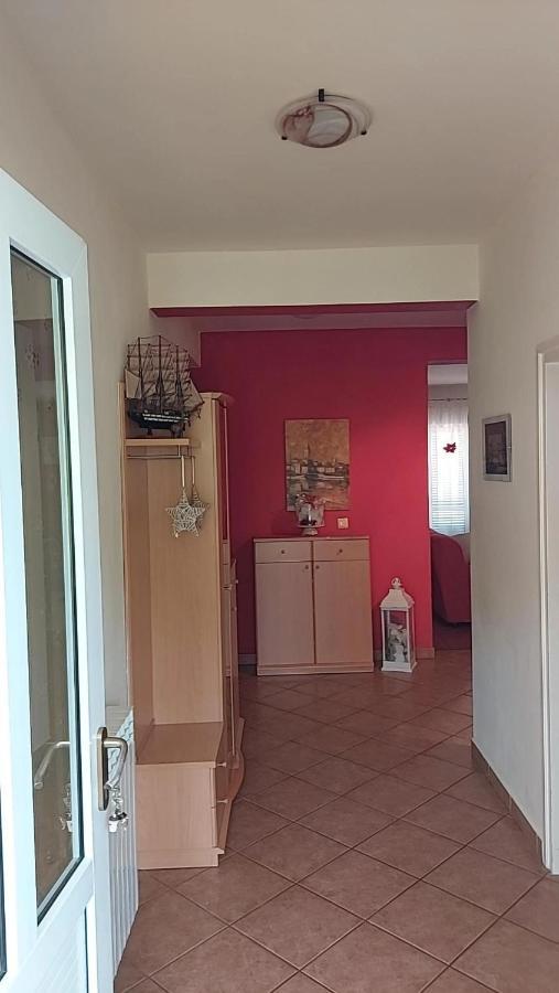 Mundanije Apartmani Katarina מראה חיצוני תמונה