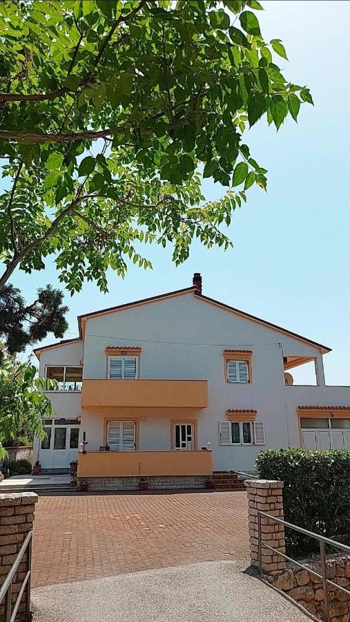 Mundanije Apartmani Katarina מראה חיצוני תמונה