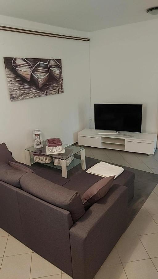 Mundanije Apartmani Katarina מראה חיצוני תמונה